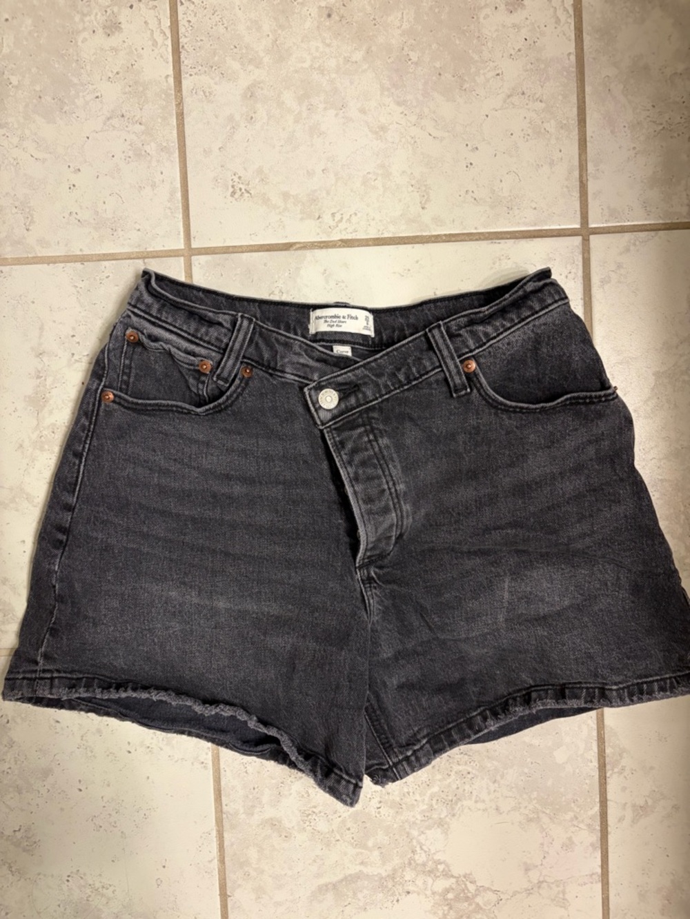 Abercrombie & Fitch | High Rise Dad Short | Sz 8 (Curve Love)
